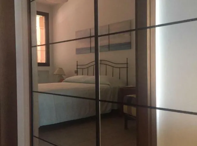 Casa Palazzo 公寓 代森扎诺-德尔加达