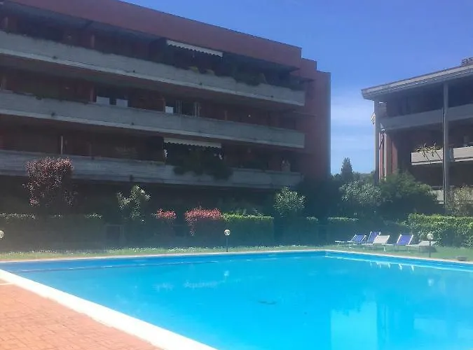 Casa Palazzo 公寓 代森扎诺-德尔加达